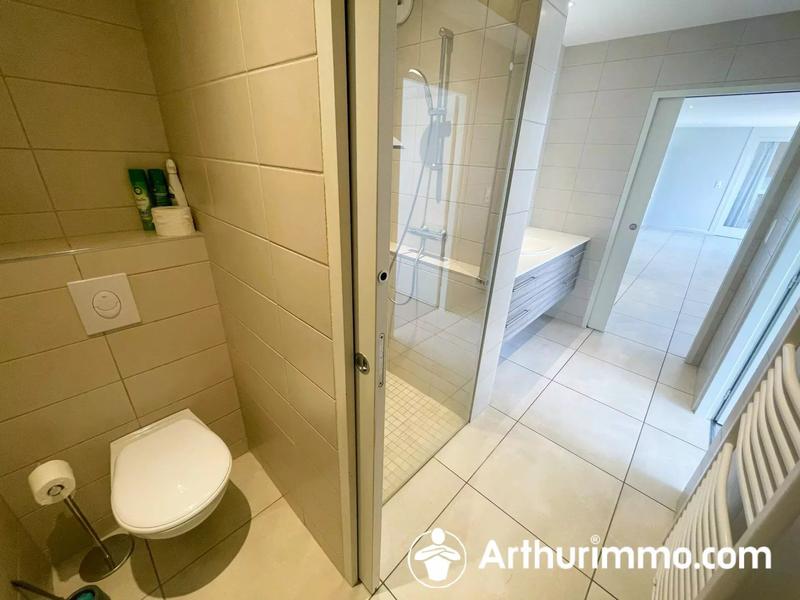 Appartement - 123 m² - 6 pièces