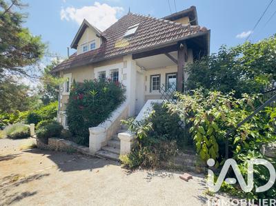 Maison - 120 m² - 4 pièces