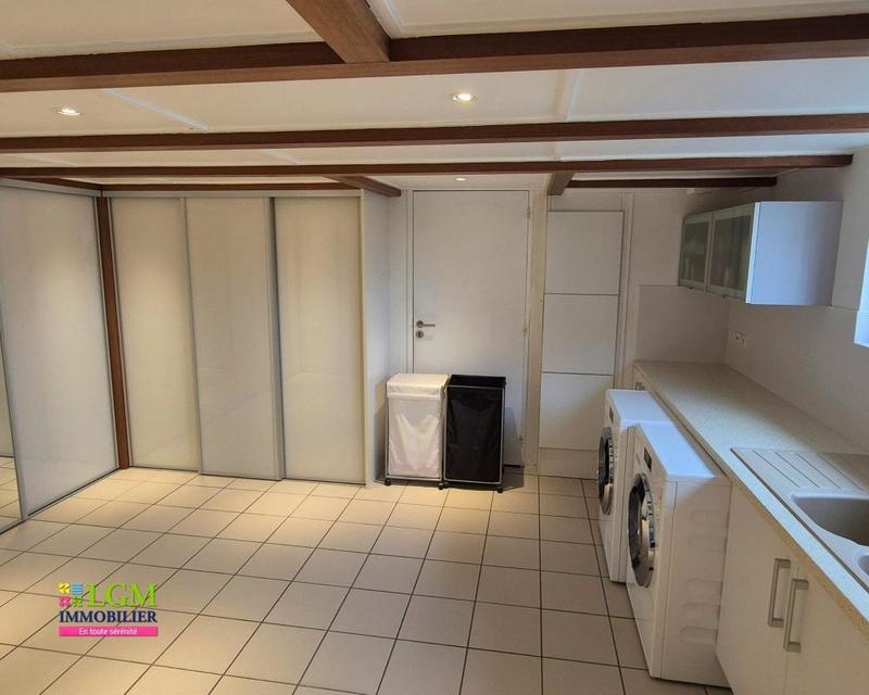 Villa - 525 m² - 7 pièces