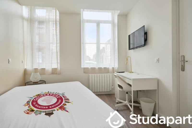 Chambre - 12 m² - 1 pièce