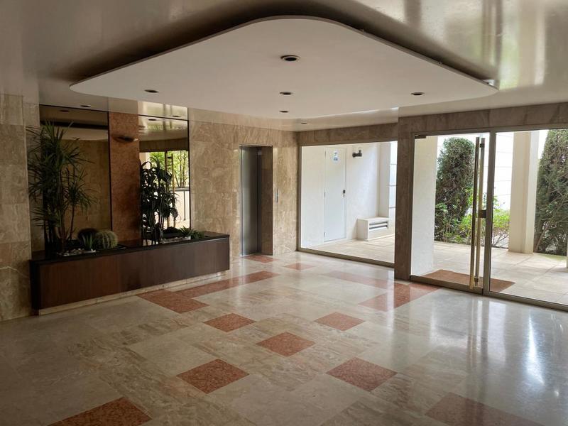 Appartement - 106 m² - 4 pièces