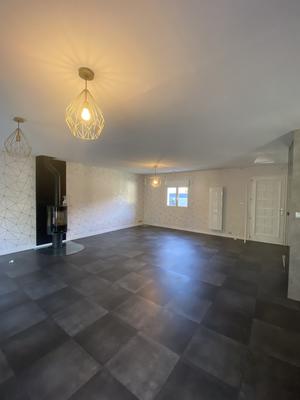 Maison - 131 m² - 6 pièces