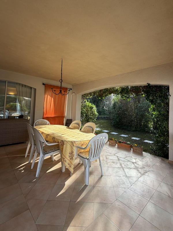 Mas - 198 m² - 7 pièces