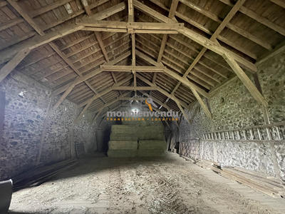 Ferme - 220 m² - 1 pièce
