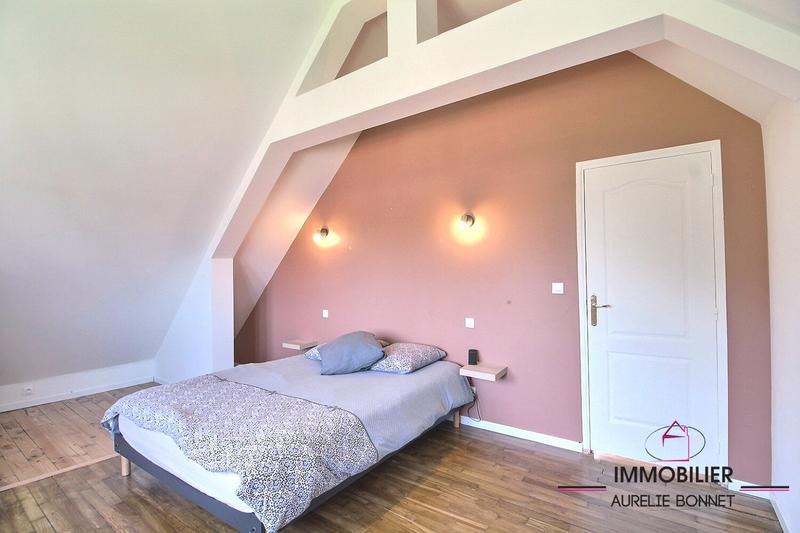 Maison - 93 m² - 5 pièces