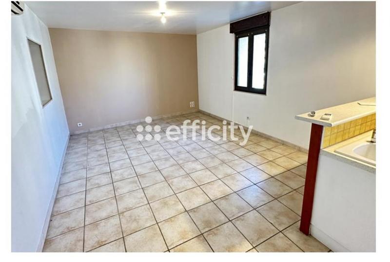 Immeuble - 187 m² - 8 pièces