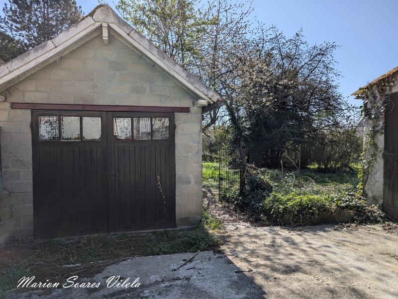 Maison en pierre - 99 m² - 4 pièces