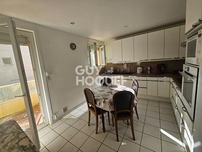 Appartement - 107 m² - 4 pièces