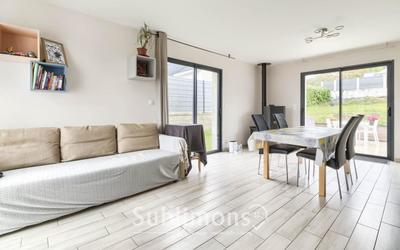 Maison - 89 m² - 5 pièces