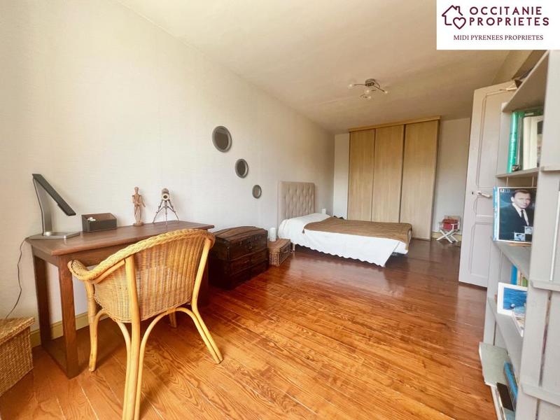 Propriété - 153 m² - 7 pièces