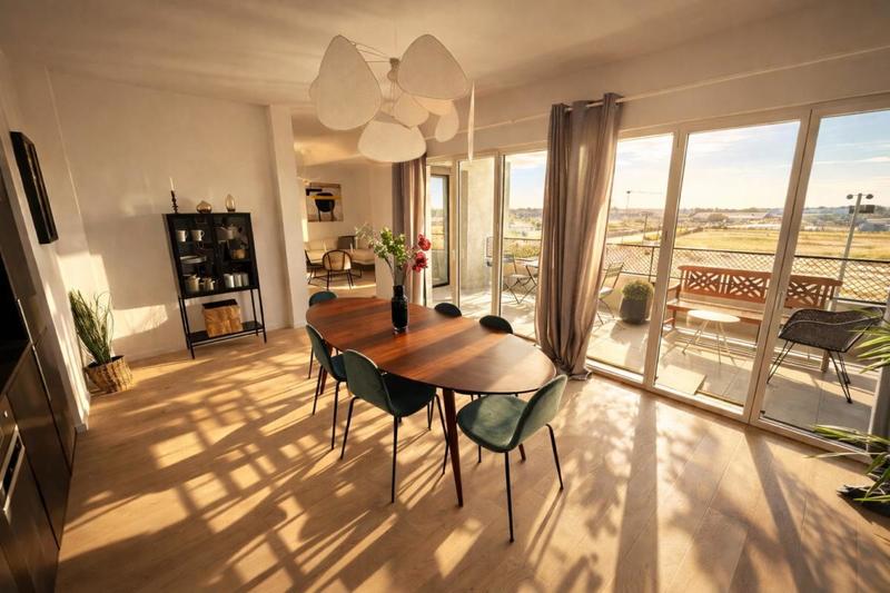 Appartement - 96 m² - 4 pièces