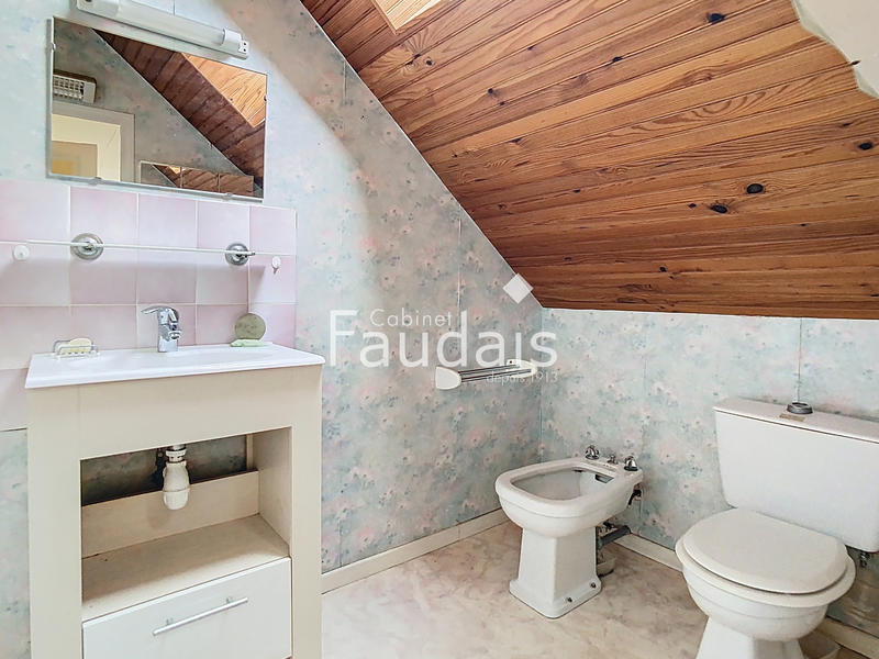 Maison - 145 m² - 6 pièces