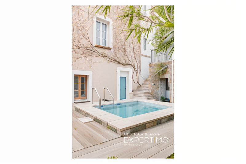 Maison de village - 257 m² - 10 pièces