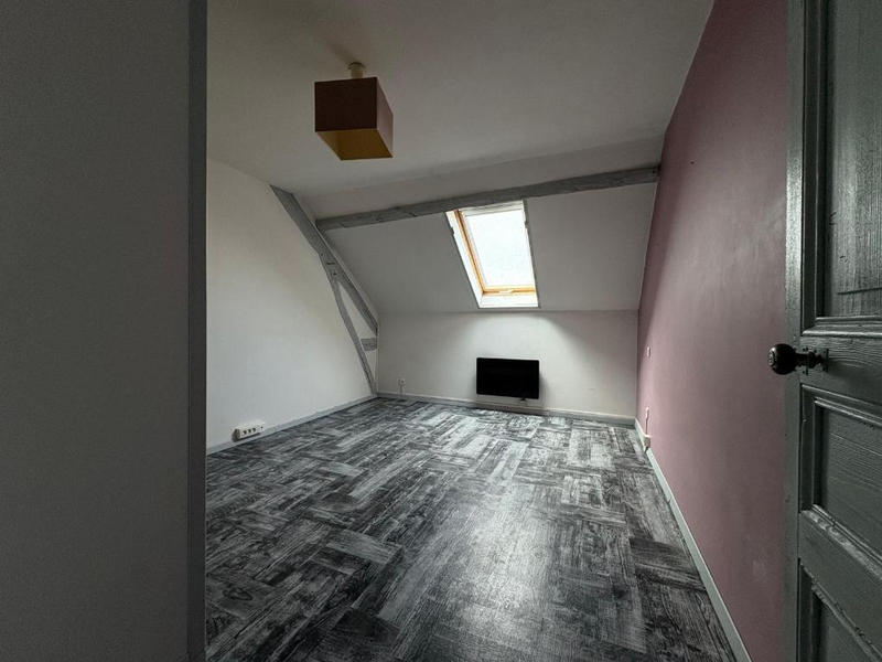 Appartement - 85 m² - 3 pièces