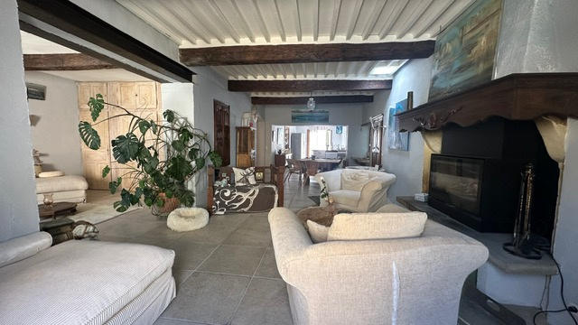 Maison de village - 196 m² - 6 pièces