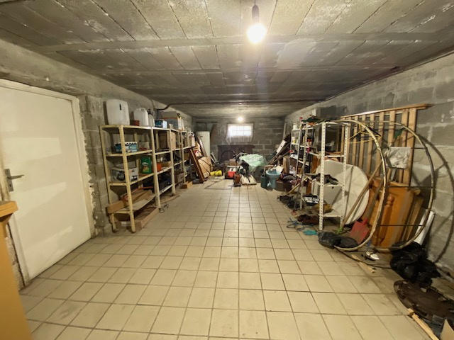 Maison - 198 m² - 11 pièces