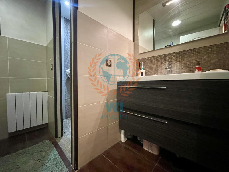 Appartement - 108 m² - 5 pièces