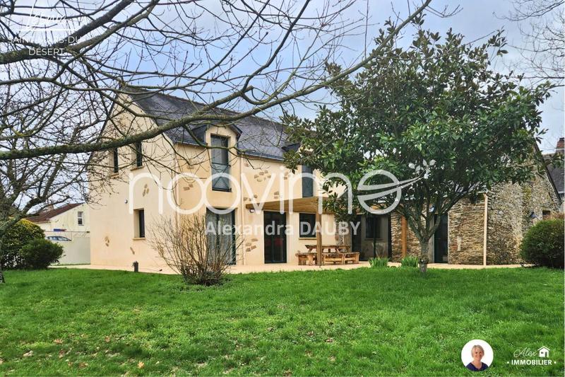 Maison - 180 m² - 6 pièces
