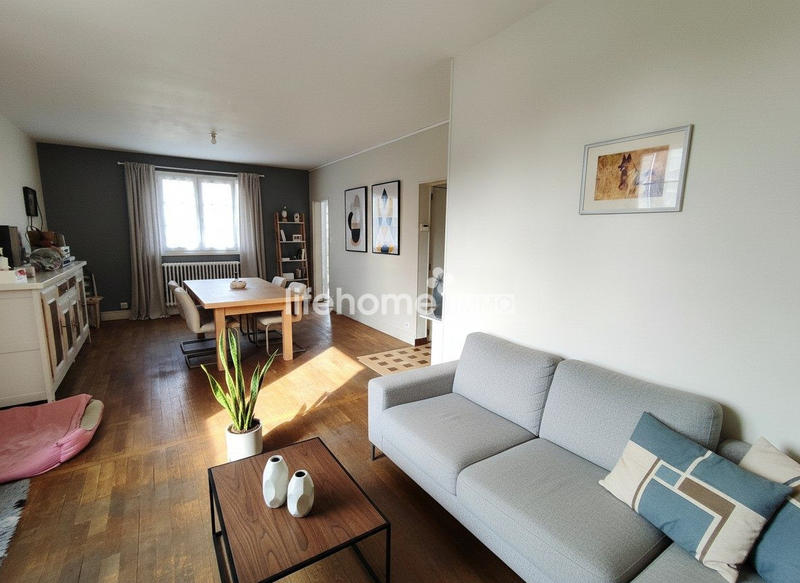 Maison - 90 m² - 4 pièces