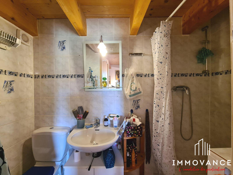 Appartement - 93 m² - 5 pièces