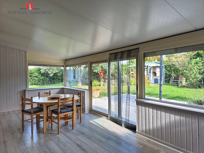 Maison traditionnelle - 145 m² - 6 pièces