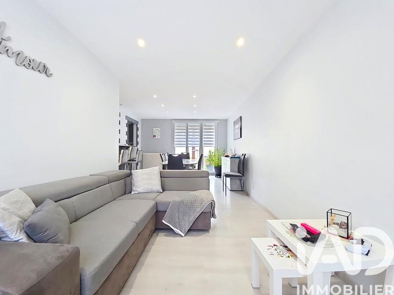 Maison - 92 m² - 4 pièces