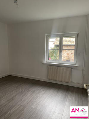 Appartement - 65 m² - 2 pièces