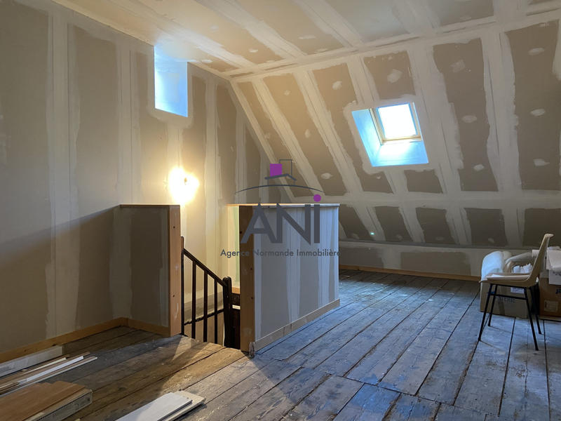 Maison - 111 m² - 6 pièces