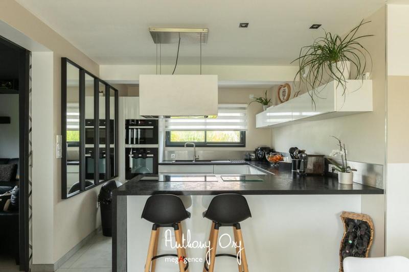 Maison - 109 m² - 6 pièces