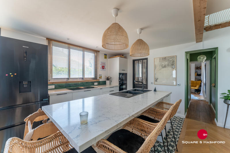 Maison - 139 m² - 4 pièces