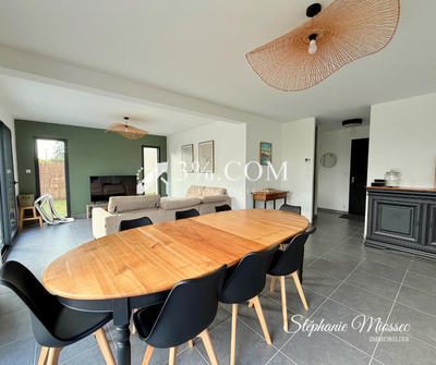 Maison - 128 m² - 5 pièces