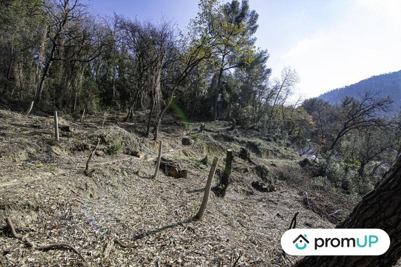 Terrain de loisirs - 2 048 m²