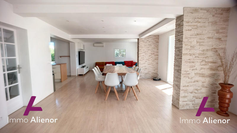 Maison - 154 m² - 8 pièces