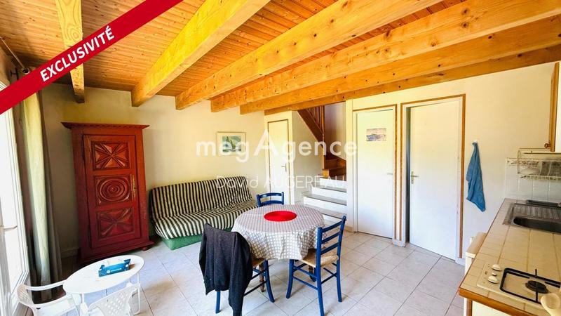 Maison traditionnelle - 151 m² - 5 pièces