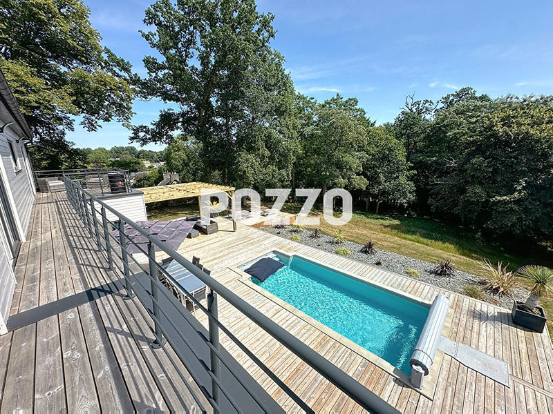 Maison - 158 m² - 6 pièces