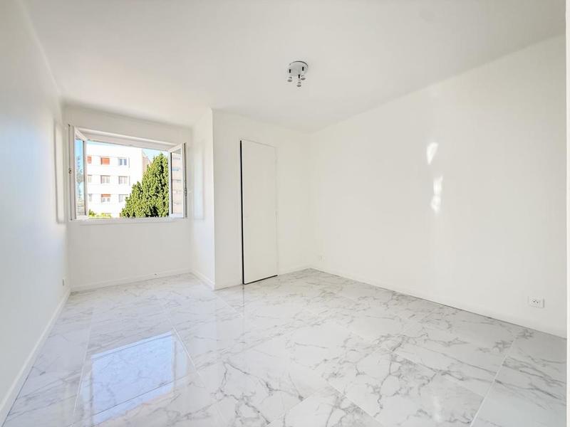 Appartement - 67 m² - 4 pièces