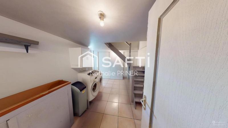 Maison - 205 m² - 7 pièces