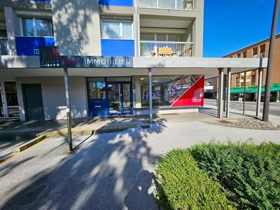 Local commercial - 102 m² - 2 pièces