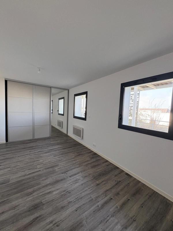 Appartement - 111 m² - 4 pièces