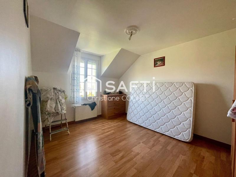 Maison - 171 m² - 9 pièces