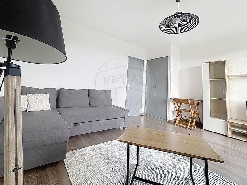 Studio - 24 m² - 1 pièce