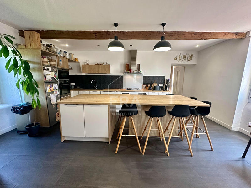 Maison - 156 m² - 5 pièces