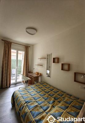 Chambre - 14 m² - 1 pièce