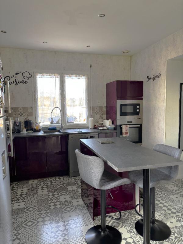 Maison - 84 m² - 5 pièces