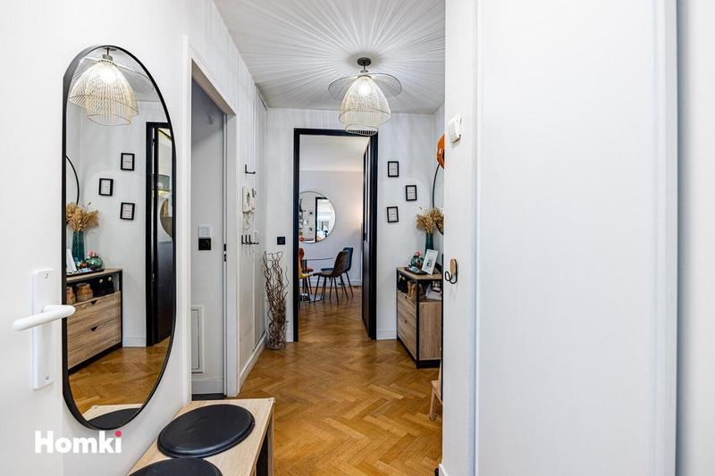 Appartement - 65 m² - 3 pièces