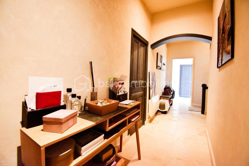 Maison de maîtres - 290 m² - 6 pièces