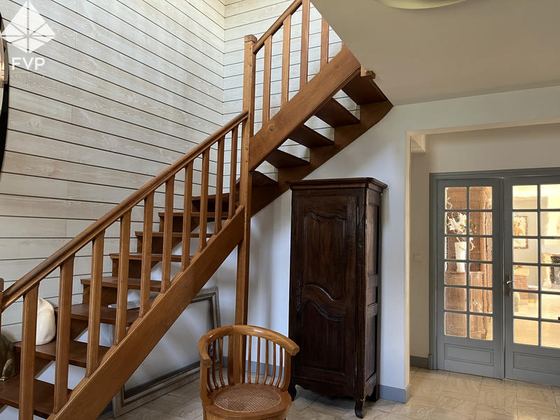 Maison - 194 m² - 7 pièces