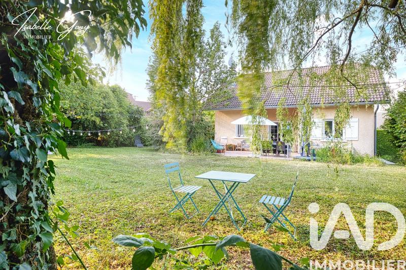 Maison - 133 m² - 6 pièces