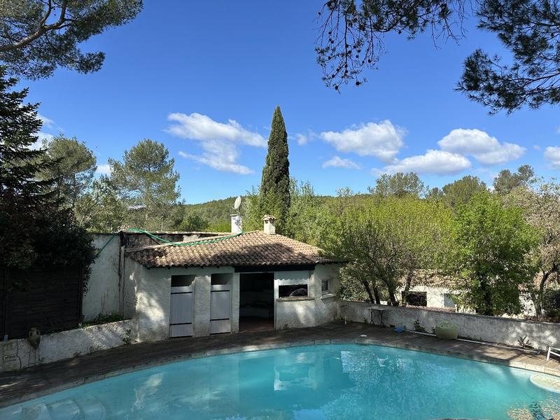 Maison - 128 m² - 5 pièces