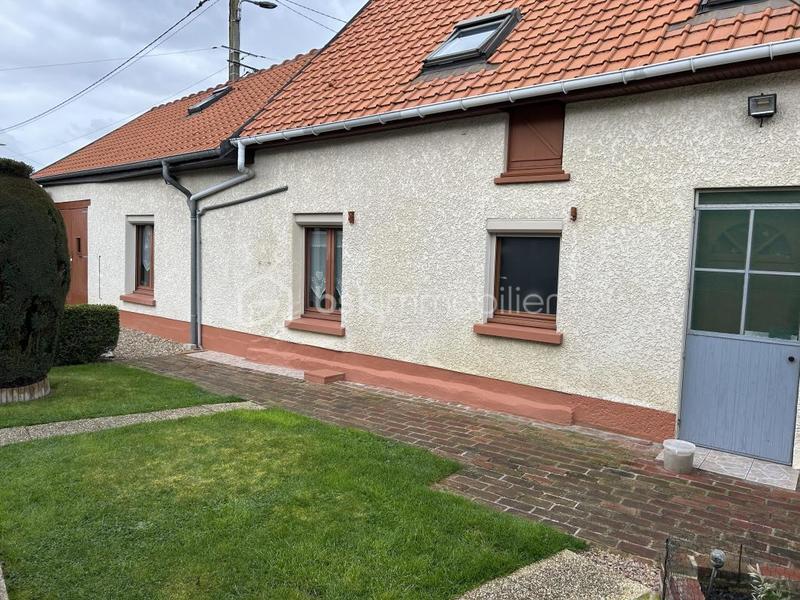 Maison de village - 80 m² - 5 pièces